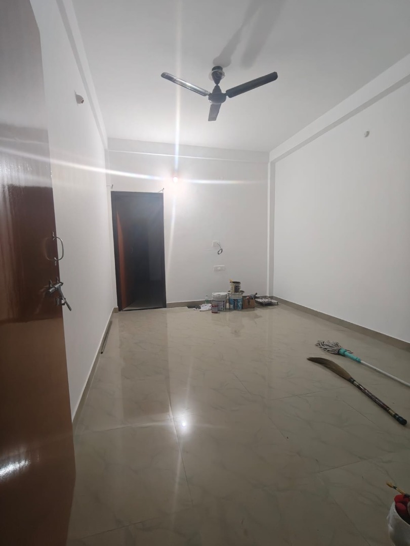 Unfurnished 2bhk in Uzan Bazar, Guwahati, Assam, India for Rent